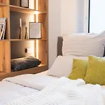 Station 21 - Luxus Lofts - Gruppen Bis 20 Personen - Parkplatz - Konferenzraum 4* 풀다