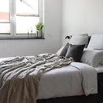 Station 21 - Luxus Lofts - Gruppen Bis 20 Personen - Parkplatz - Konferenzraum 4* 풀다