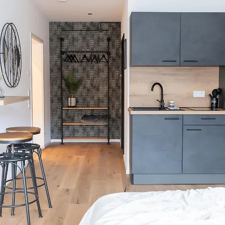 Ξενοδοχείο με διαμερίσματα Station 21 - Luxus Lofts - Gruppen Bis 20 Personen - Parkplatz - Konferenzraum Φούλντα
