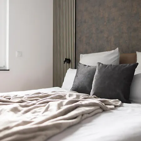 Station 21 - Luxus Lofts - Gruppen Bis 20 Personen - Parkplatz - Konferenzraum Ξενοδοχείο με διαμερίσματα 4*