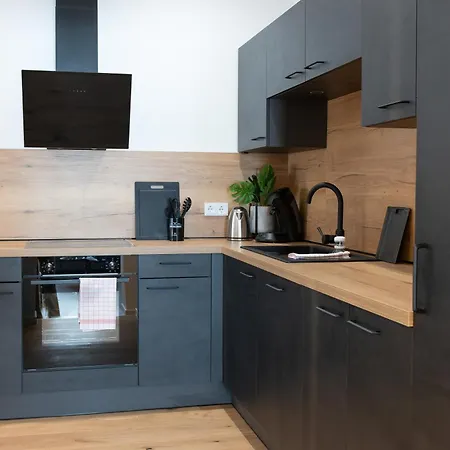 Station 21 - Luxus Lofts - Gruppen Bis 20 Personen - Parkplatz - Konferenzraum 4* Φούλντα