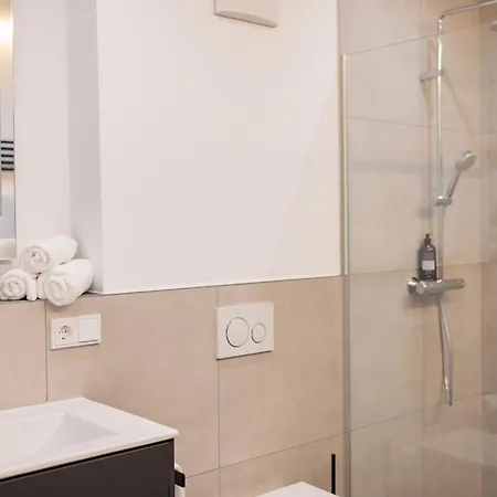 Station 21 - Luxus Lofts - Gruppen Bis 20 Personen - Parkplatz - Konferenzraum Ξενοδοχείο με διαμερίσματα 4*