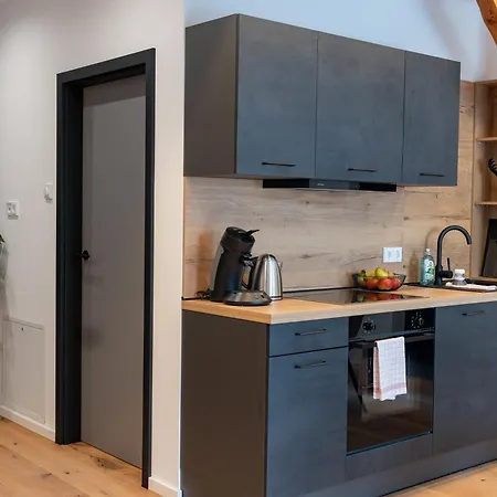 Station 21 - Luxus Lofts - Gruppen Bis 20 Personen - Parkplatz - Konferenzraum 4* Φούλντα