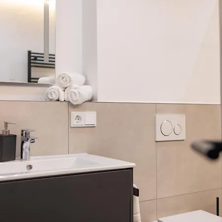 Station 21 - Luxus Lofts - Gruppen Bis 20 Personen - Parkplatz - Konferenzraum 4*