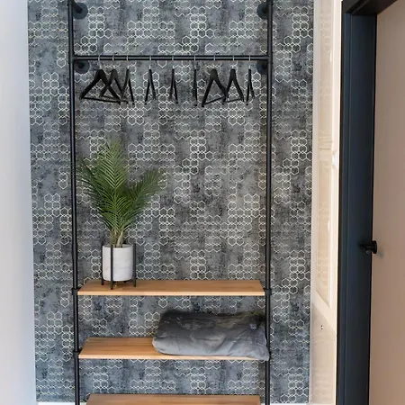 Station 21 - Luxus Lofts - Gruppen Bis 20 Personen - Parkplatz - Konferenzraum Ξενοδοχείο με διαμερίσματα Φούλντα