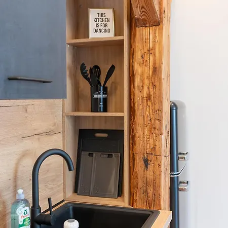 Station 21 - Luxus Lofts - Gruppen Bis 20 Personen - Parkplatz - Konferenzraum Ξενοδοχείο με διαμερίσματα Φούλντα
