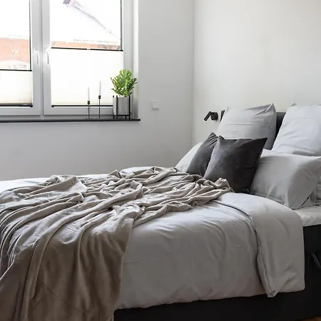 Station 21 - Luxus Lofts - Gruppen Bis 20 Personen - Parkplatz - Konferenzraum 4* Φούλντα