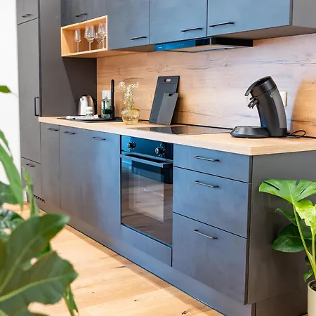 Station 21 - Luxus Lofts - Gruppen Bis 20 Personen - Parkplatz - Konferenzraum Φούλντα