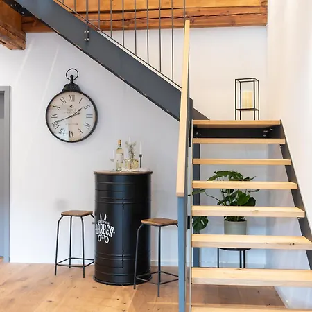 Ξενοδοχείο με διαμερίσματα Station 21 - Luxus Lofts - Gruppen Bis 20 Personen - Parkplatz - Konferenzraum Φούλντα